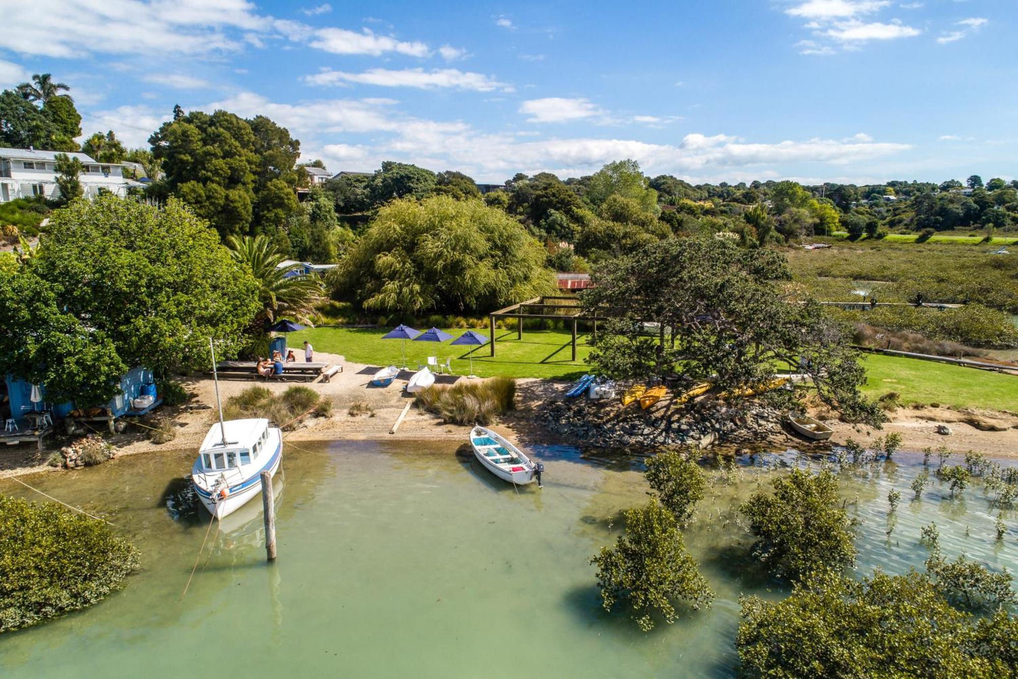 Boatsheds On The Bay, Waiheke Island Apartment Ostend Ngoại thất bức ảnh